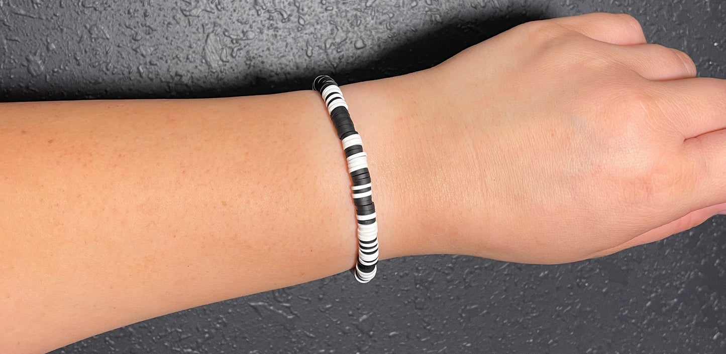 Black & White Clay Beaded Bracelet