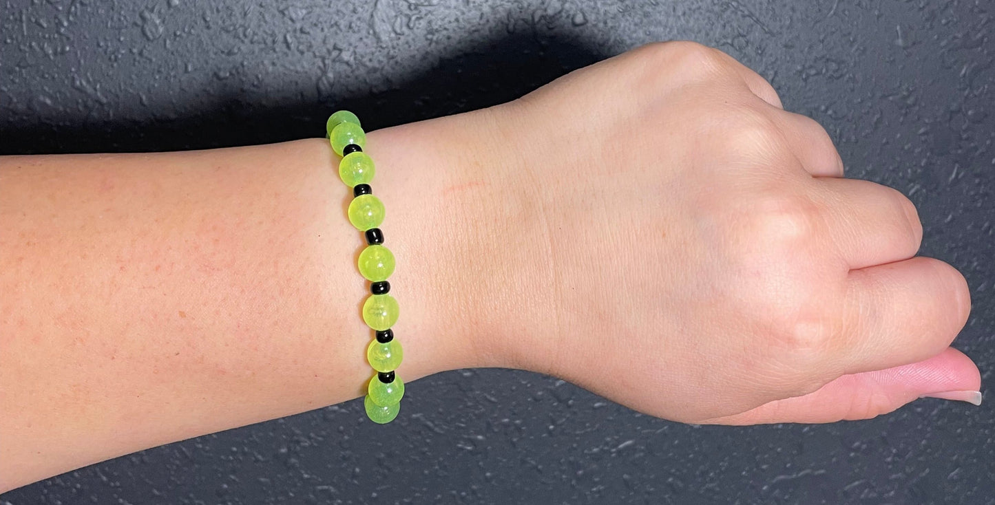 Light Green & Black Beaded Bracelet